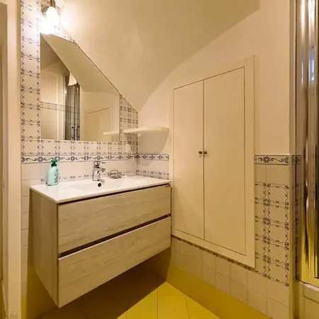 Apartamento Via Annibale Caccavello 10 - Piano Terra Nápoles